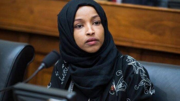 Ilhan Omar Menang Pemilihan Pendahuluan Demokrat di Minnesota