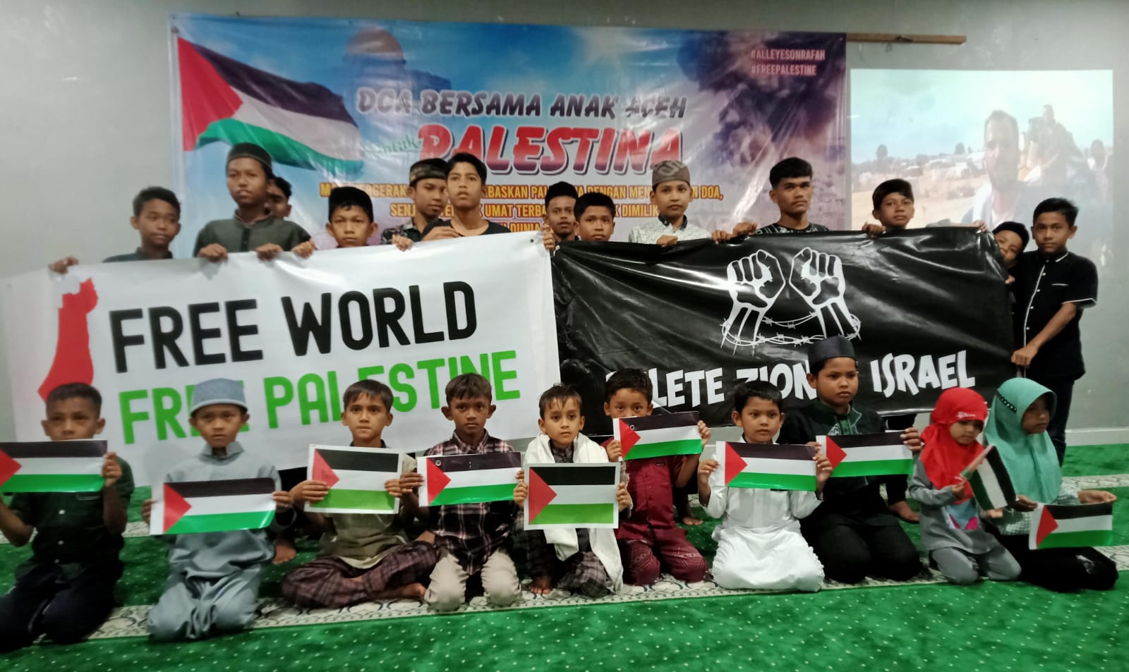 Anak Aceh Kirim Doa Untuk Palestina