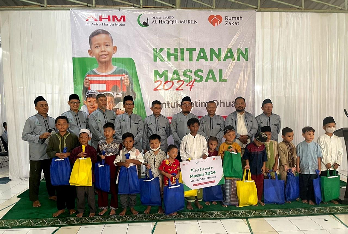 Dewan Masjid Al-Haqqul Mubbiin Khitan 400 Anak Dhuafa