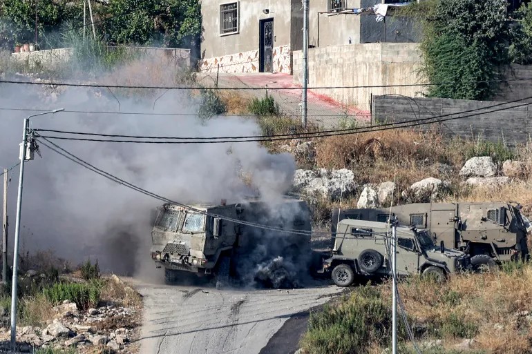 Pejuang Palestina Hancurkan Kendaraan Militer Israel di Tepi Barat