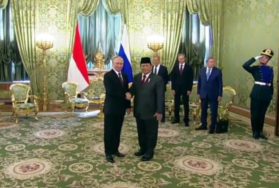 Prabowo Bertemu Putin di Kremlin, Bahas Peningkatan Kerja Sama