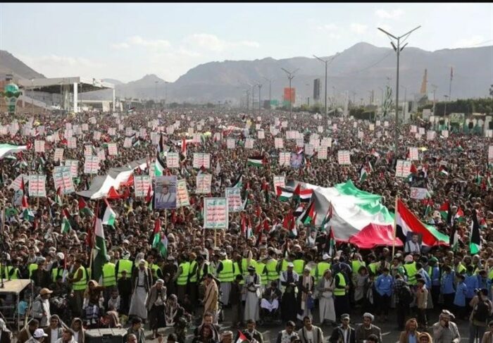 Rakyat Yaman Berunjuk Rasa Penuhi Jalan-jalan Dukung Palestina