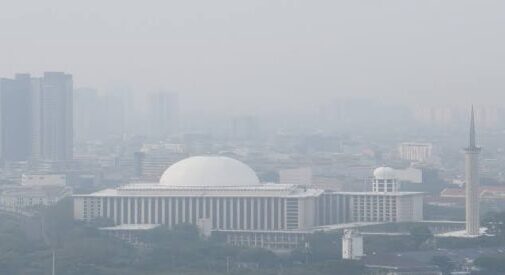 Kualitas Udara DKI Jakarta Pagi Ini Terburuk Ketiga di Dunia