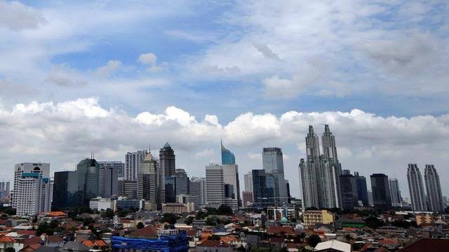 Prakiraan Cuaca BMKG di Jakarta Cerah Berawan