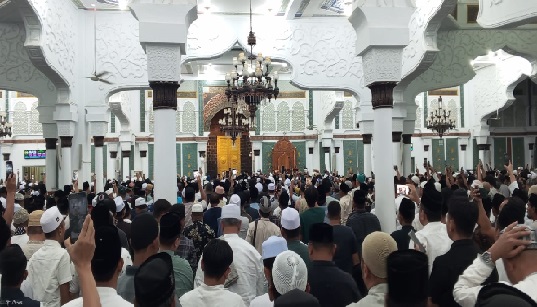 Ribuan Jamaah Ikut Shalat Jenazah Tu Sop Di Masjid Raya Baiturrahman