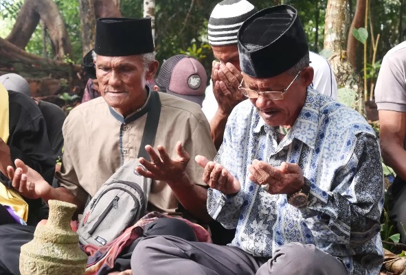 Peringatan Setahun Kasus Rempang, Warga Gelar Doa Bersama